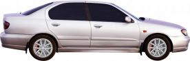 P11 Liftback/1996-1999